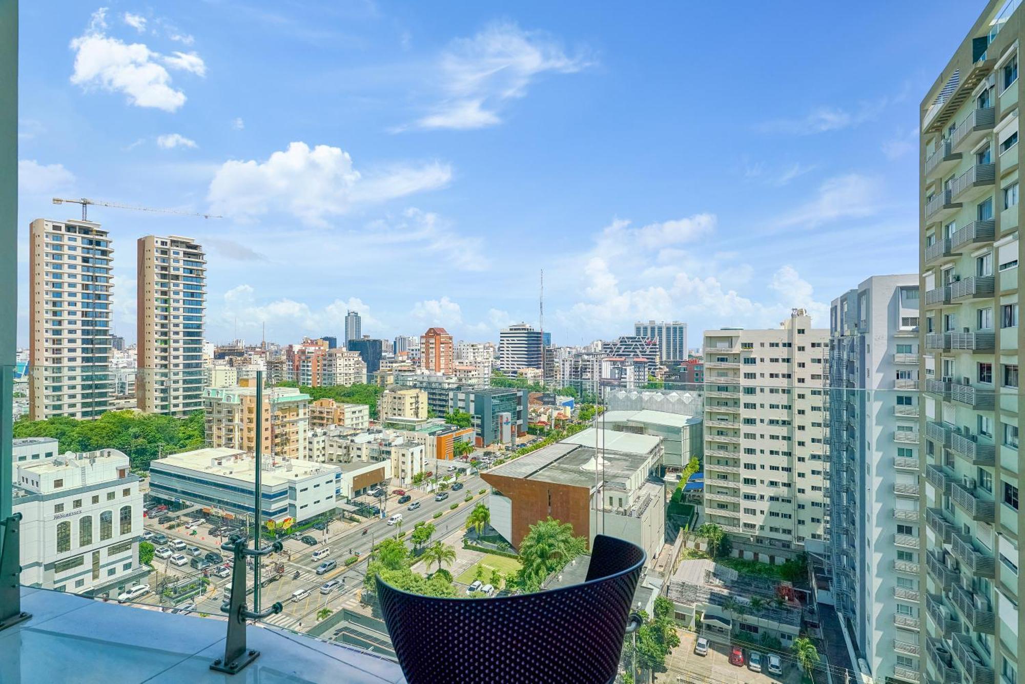 Monaco Residences Piantini サントドミンゴ エクステリア 写真